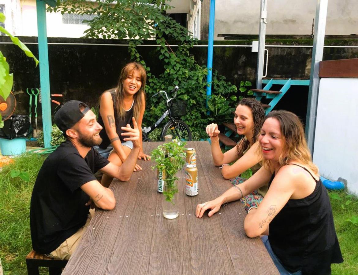 Bamboo Hostel Thakhek Buitenkant foto